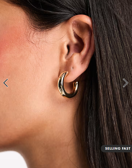 Accessorize small chunky hoop in gold