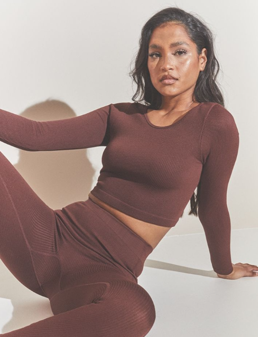 Chocolate Structured Contour Ribbed Round Neck Long Sleeve Crop Top