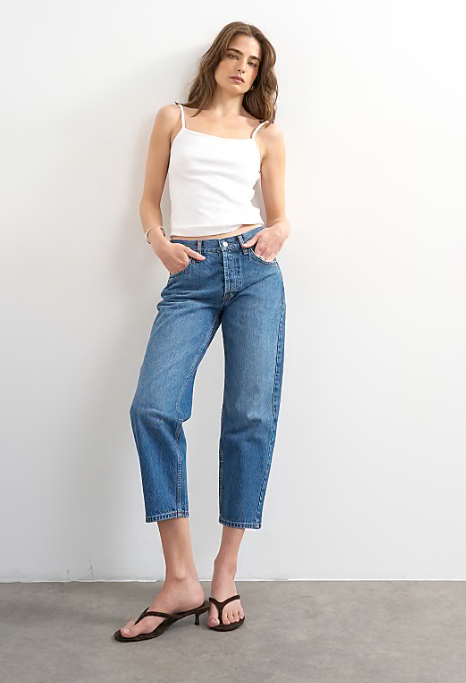 topshop runway mid riswe straight cropped jeans in mid blue