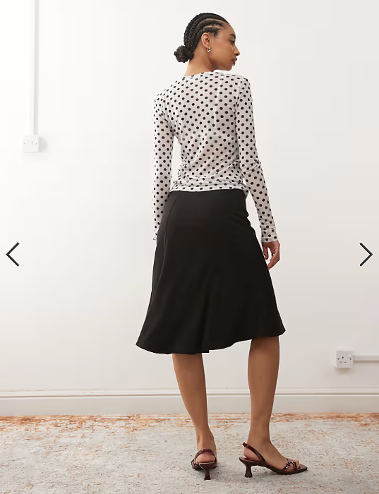Weekday - misi skirt with slit in black
