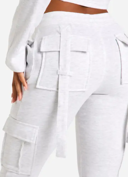 boohoo Slim Fit Cargo Pocket Split Hem Jogger