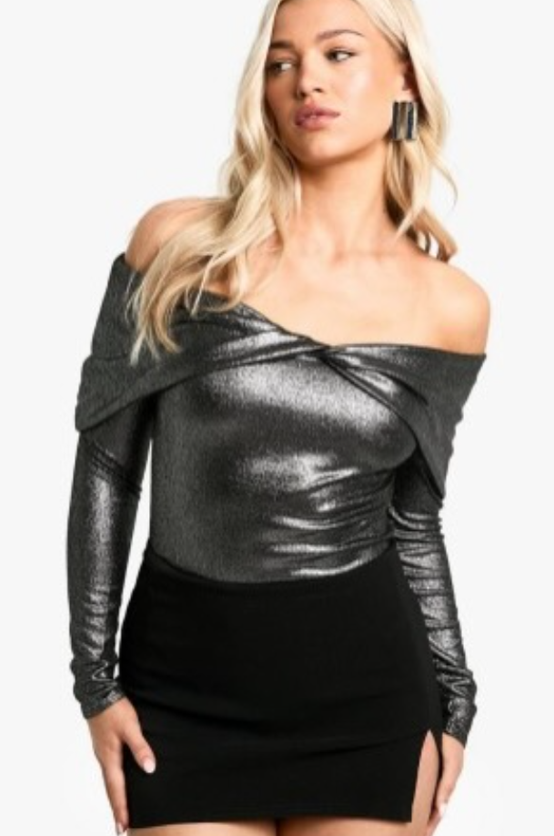 Boohoo metallic twist bodysuit black