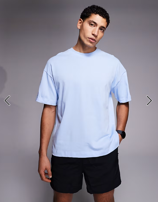 4505 heavyweight cotton boxy oversized cropped training t-shirt with quick dry finish in light blue.