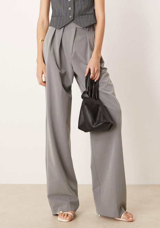 Asos - tailored wide leg trousers with pleat detail in grey