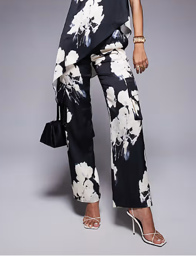 ASOS DESIGN tailored straight leg cargo trousers