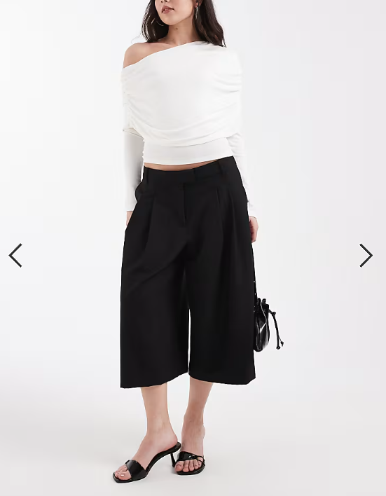 ASOS DESIGN tailored wide bermuda culottes in black