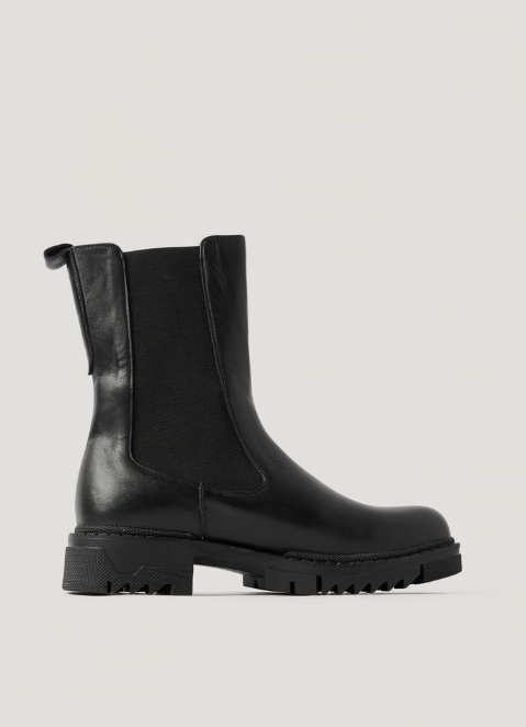 Leather Profile Chelsea Boots