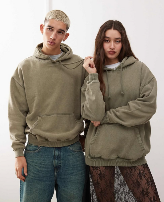 Asos - Reclaimed Vintage unisex oversized hoodie in green overdye