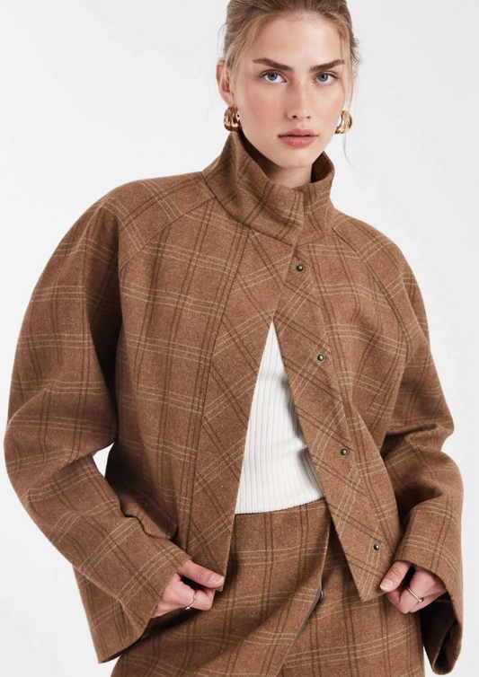 Asos -Tailored funnel neck cropped jacket