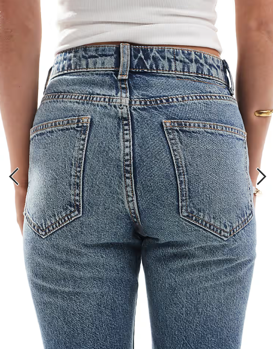 ASOS DESIGN Petite 90s straight jeans in vintage wash