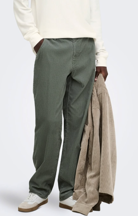 Only ONSEDGE STRAIGHT FIT CORDUROY TROUSERS