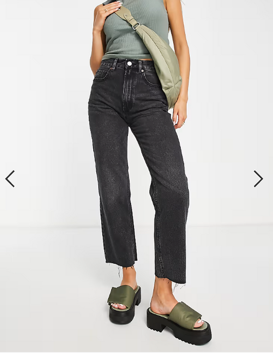 Stradivarius straight leg jean in washed black