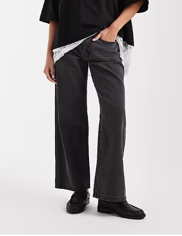 Vero Moda Petite Kirsa mid rise straight leg jeans in medium grey wash