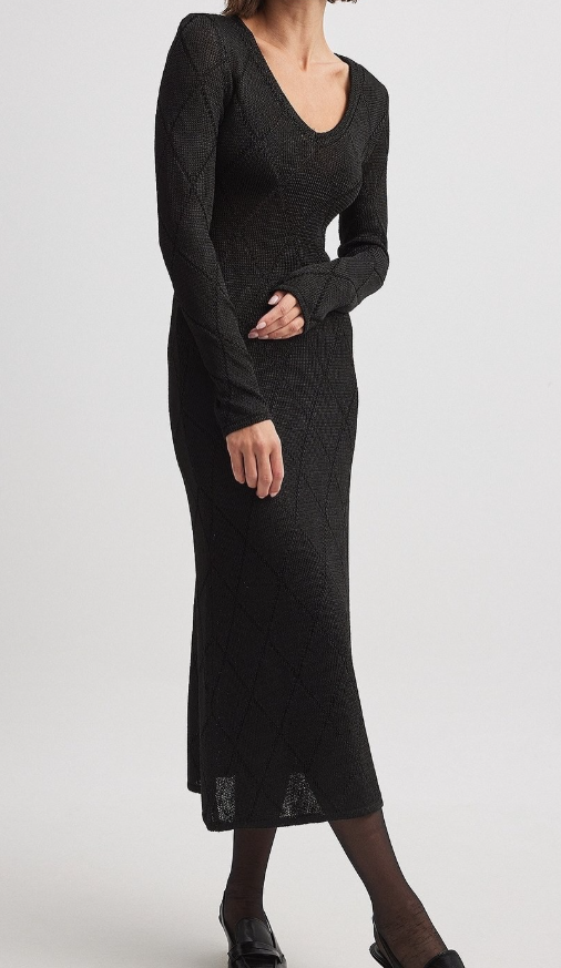 NAKD - Knitted V Neck Midi Dress