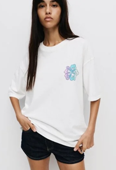 Pull&Bear Hibiscus flower t-shirt in ice