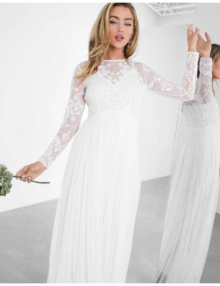 AYLA EMBROIDERED BODICE MAXI WEDDING DRESS - DEXISTREND AYLA EMBROIDERED BODICE MAXI WEDDING DRESS - DEXISTREND