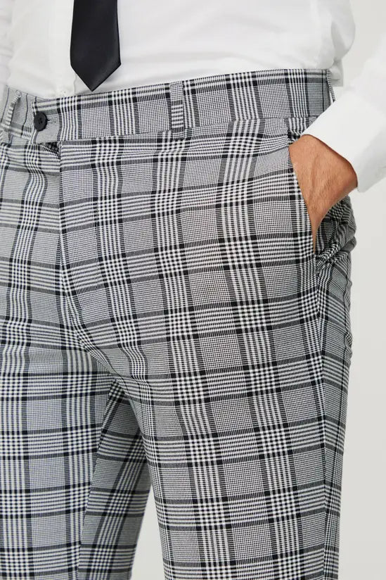 boohooMAN Super Skinny Black Check Crop Trouser