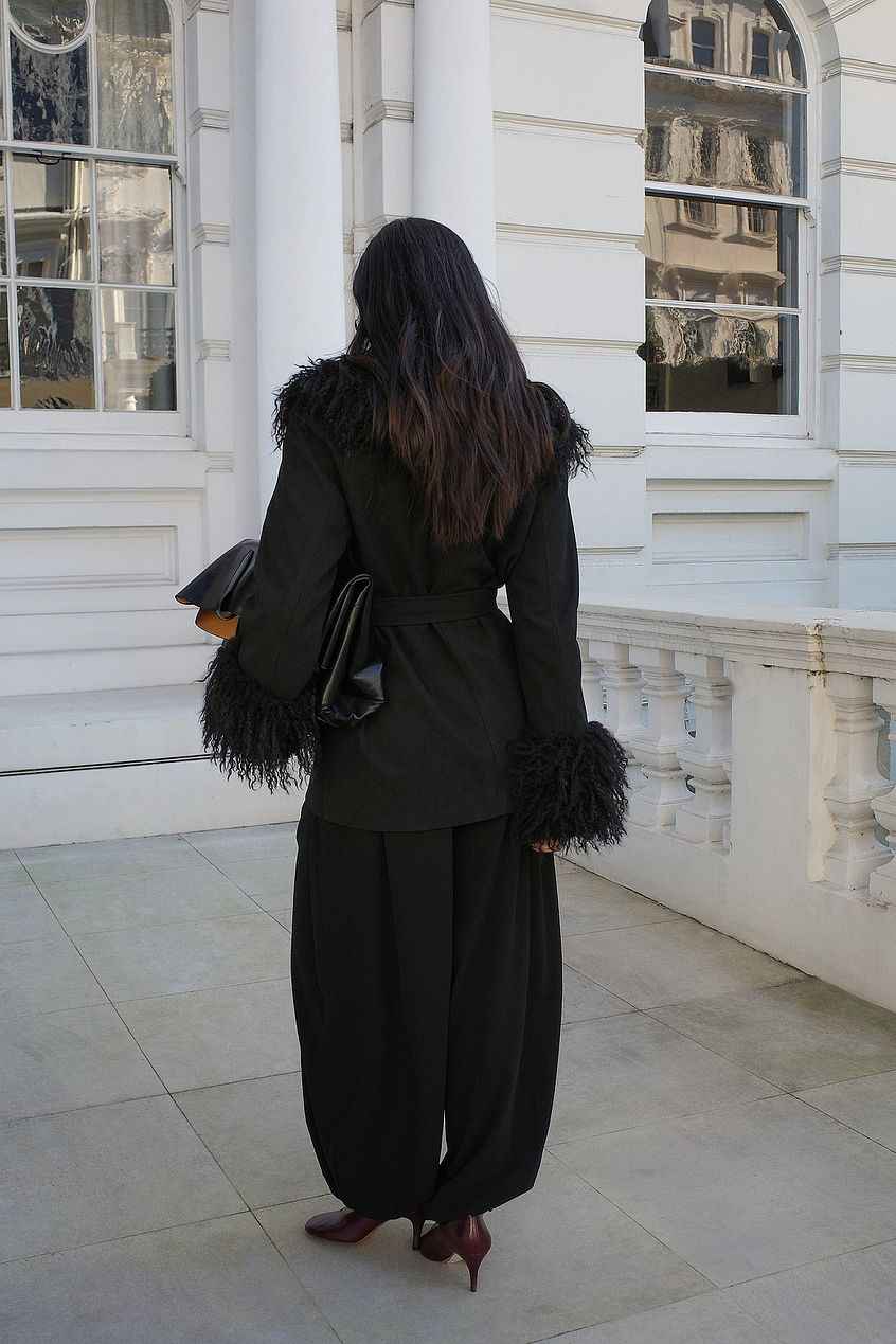 Na-Kd Bonded Detail Curly Faux Fur Jacket