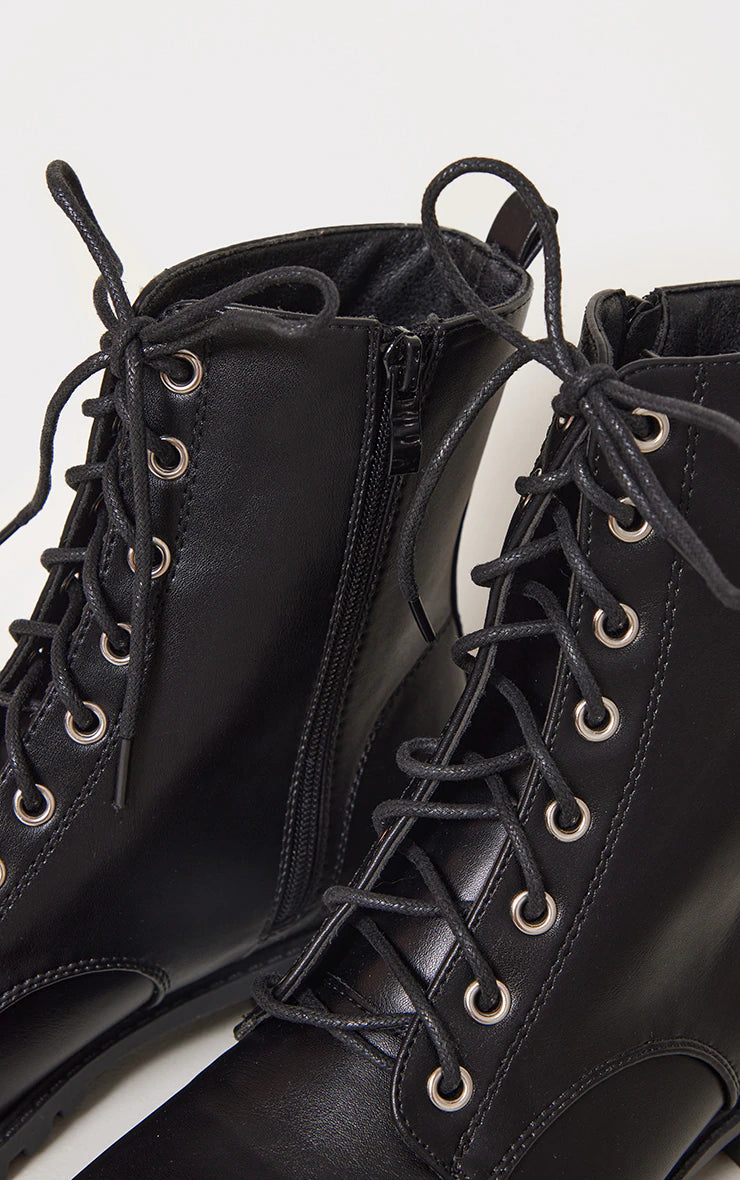 BLACK BASIC PU BIKER BOOTS