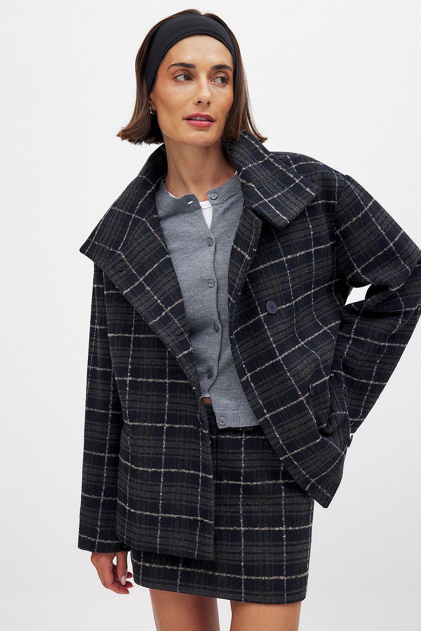 Checked Oversized Short Jacket