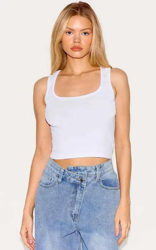 Boohoo - Rib Scoop Neck Vest