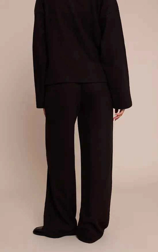 PrettyLittleThing Soft Cotton Pintuck Wide Leg Joggers Co-ord