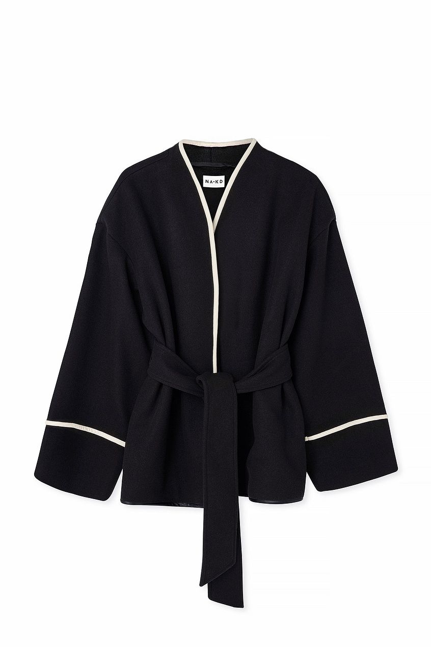 Contrast Binding Short Coat