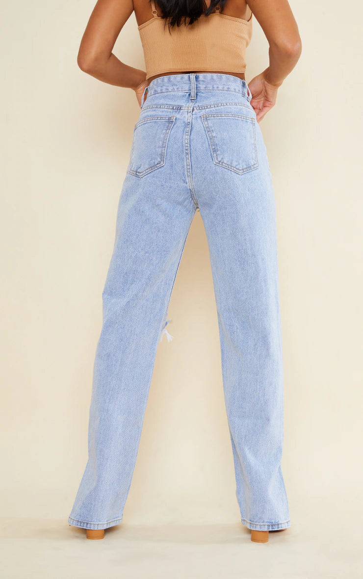 PETITE BLEACH WASH RIPPED SPLIT HEM JEANS