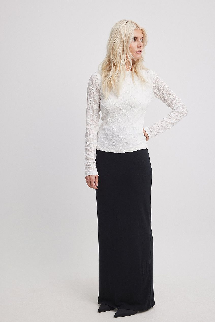 Deep Back Structure Top