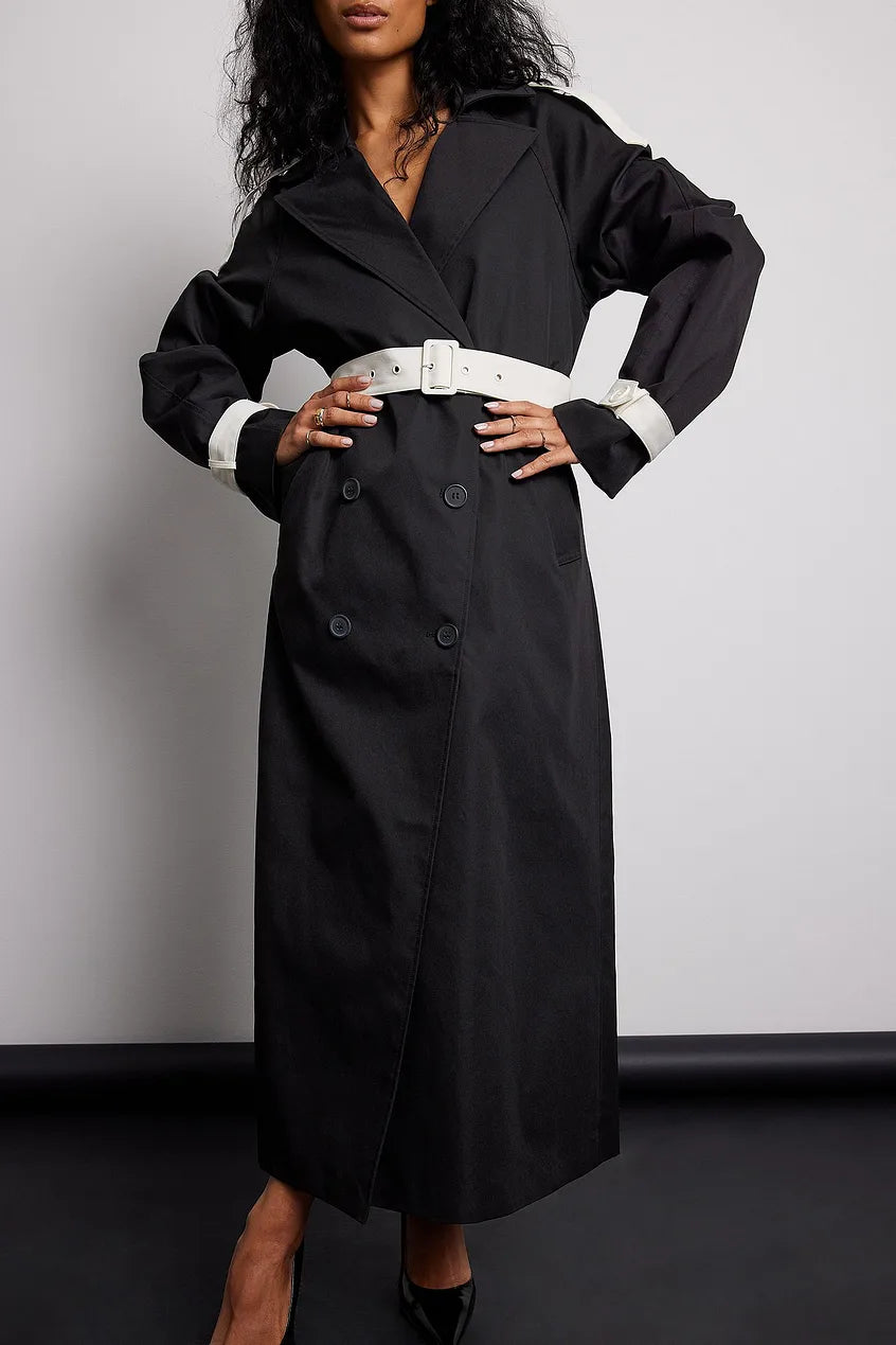 Double Buttoned Trenchcoat