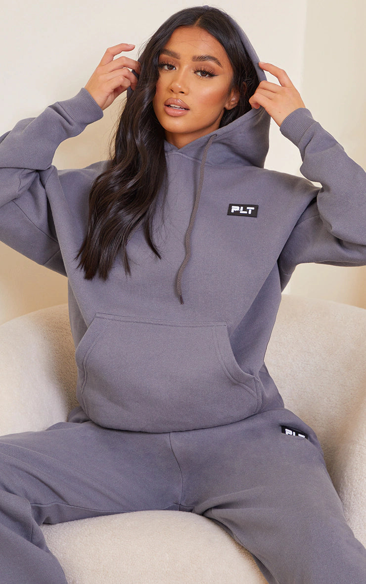 PETITE CHARCOAL BADGE DETAIL OVERSIZED HOODIE & DETAIL SWEATPANTS