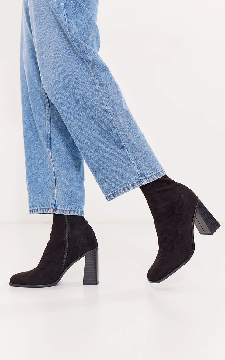 BLACK WIDE FIT FAUX SUEDE BLOCK HEELED SOCK ANKLE BOOTS