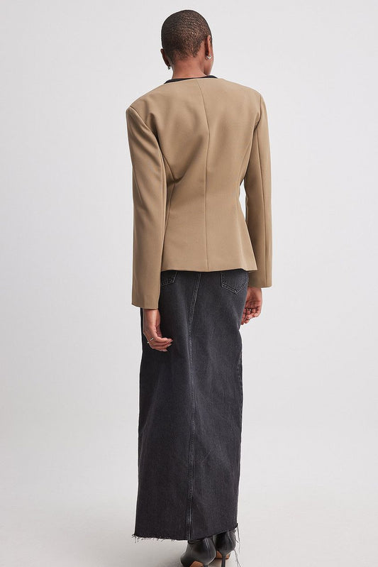 Fitted Blazer Without Lapel