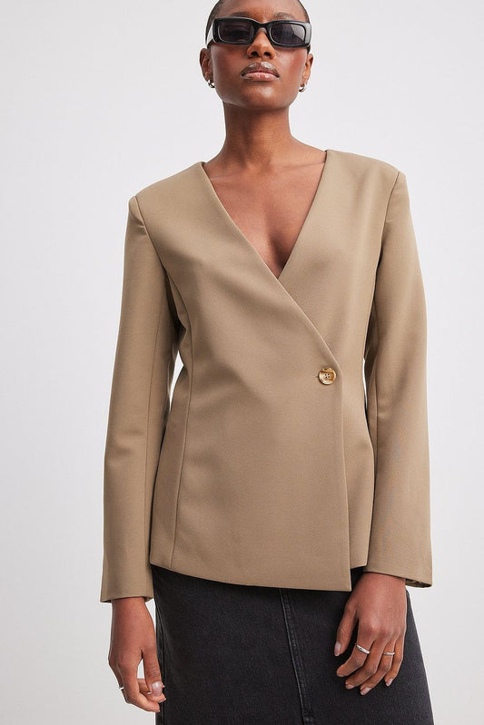 Fitted Blazer Without Lapel
