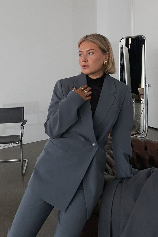 Fitted Overlap Blazer
