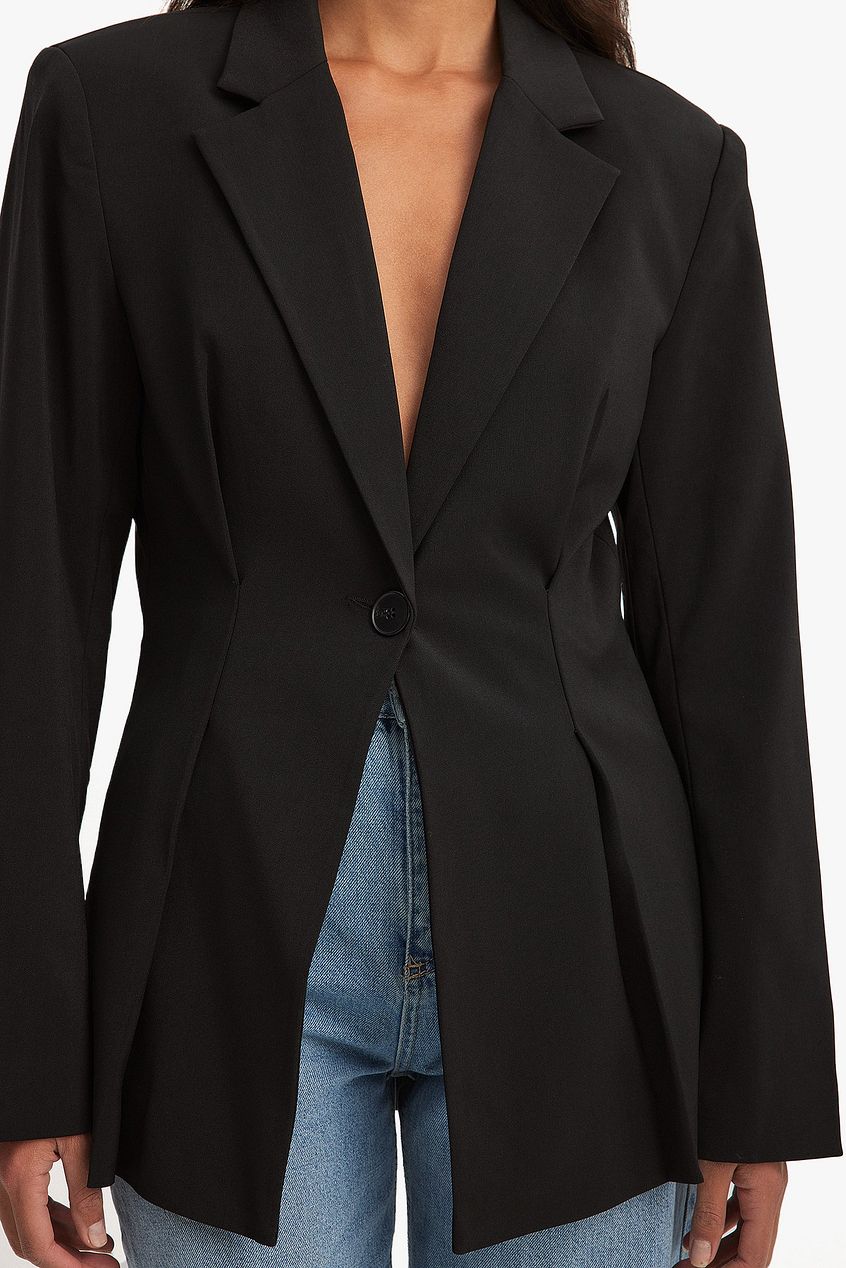 Fitted Blazer