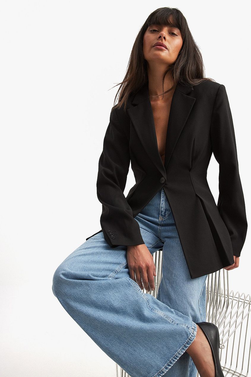 Fitted Blazer