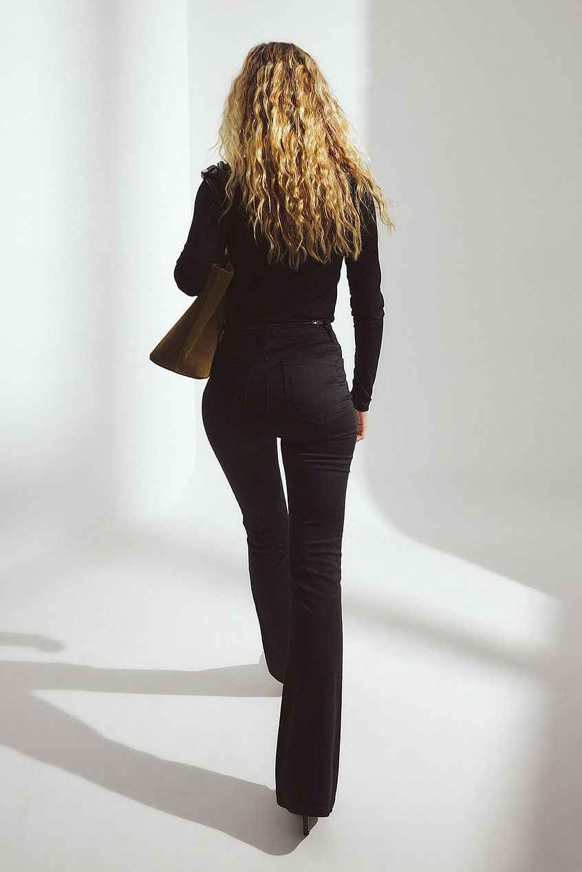 Na-kd - Flared High Waist Stretch Jeans