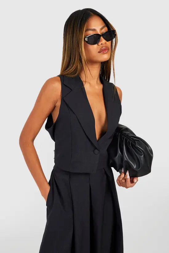 boohoo Linen Look Tailored Cropped Waistcoat
