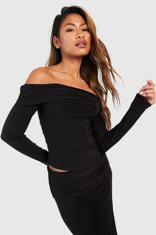 Boohoo - Ruched Draped Bardot Top
