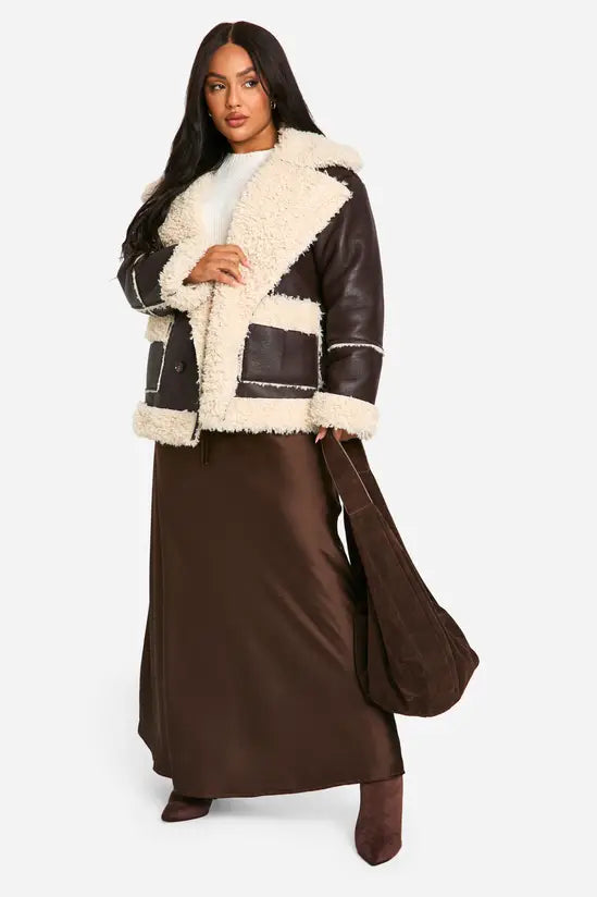 Boohoo - Plus Borg Trim Jacket