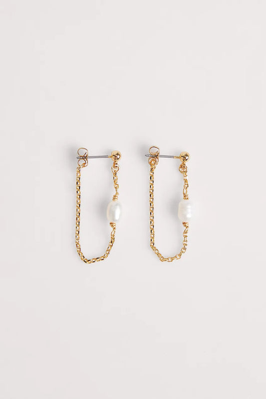 Hanging Pearl Earrings