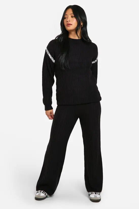 Boohoo - Petite Premium Heavyweight Contrast Trim Jumper And Trouser Knitted Set