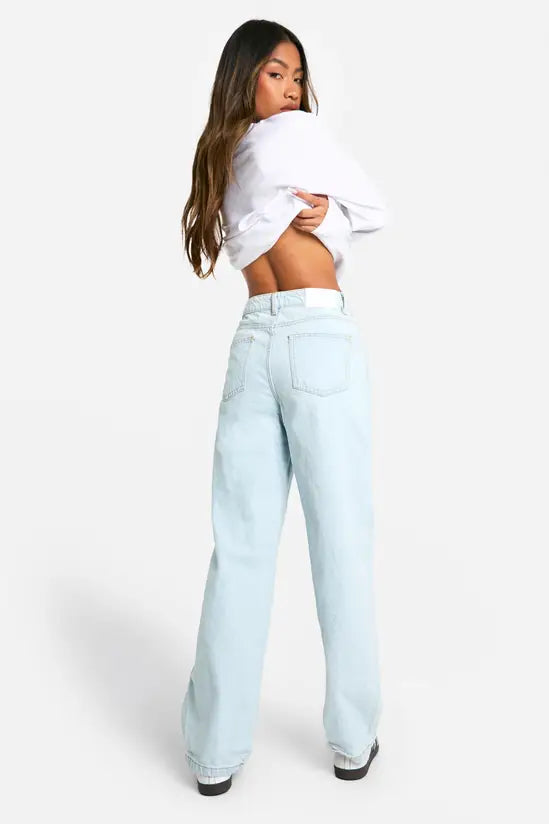 Boohoo Basics 32 Inch Leg High Waisted Boyfriend Jeans