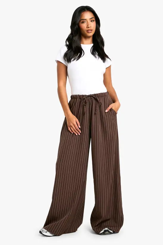 boohoo Petite Drawstring Stripe Wide Leg Trousers