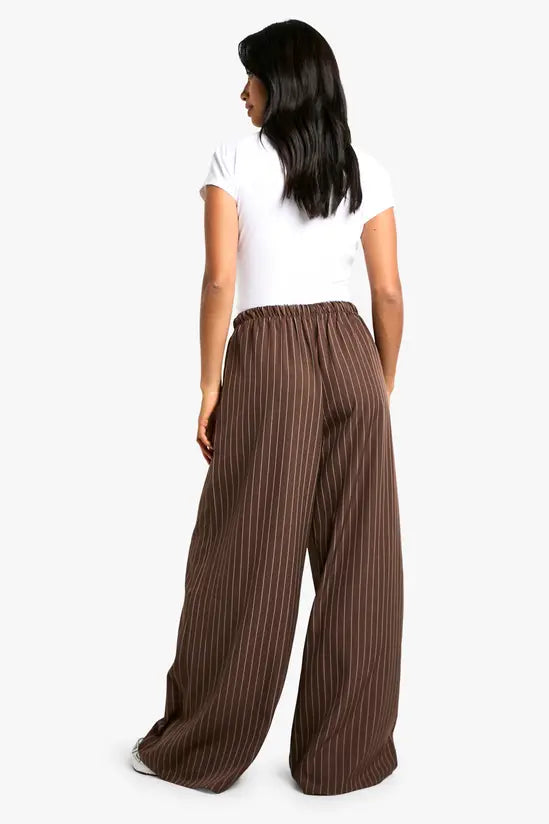 boohoo Petite Drawstring Stripe Wide Leg Trousers
