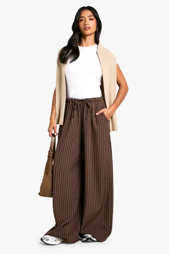 boohoo Petite Drawstring Stripe Wide Leg Trousers