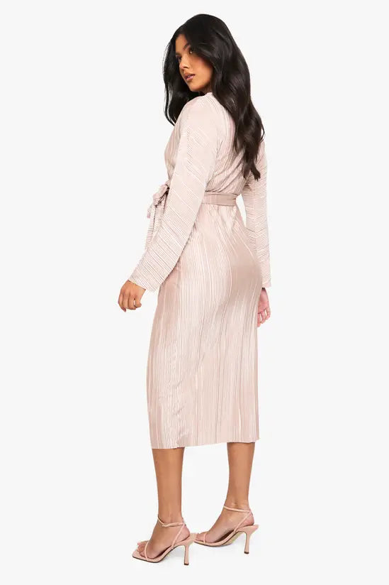 boohoo Maternity Plisse Belted Midi Dress