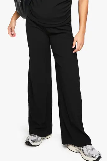 boohoo Maternity Ruched Trousers