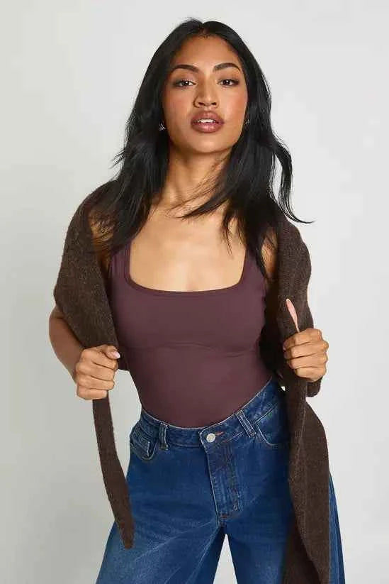 boohoo Peached Sculpt Scoop Neck Sleeveless Bodysuit With Removable Padding